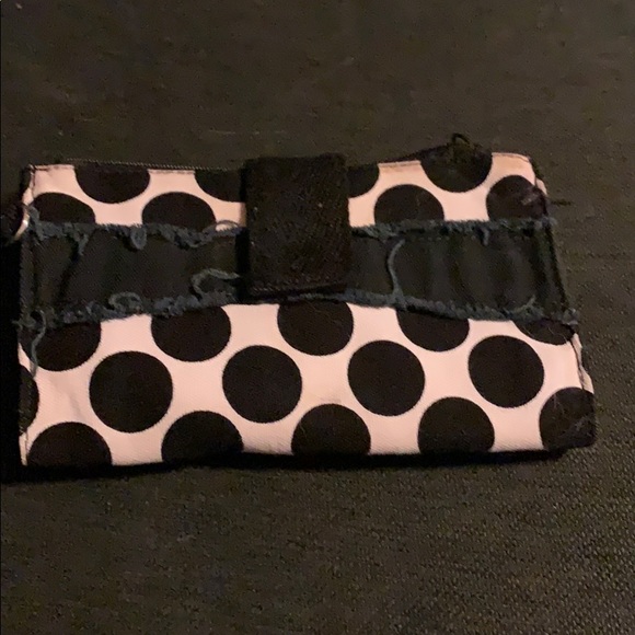 thirty-one Handbags - 5/$20 🛍Thirty-One canvas wallet